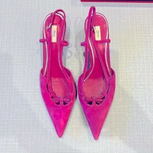 Prada pink kitten heels size 9